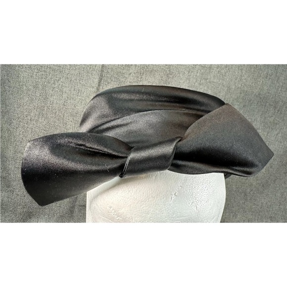 Vintage Black Satin Hat with Bow Miss Alice by Lord Taylor Church Derby Fancy - Picture 6 of 13